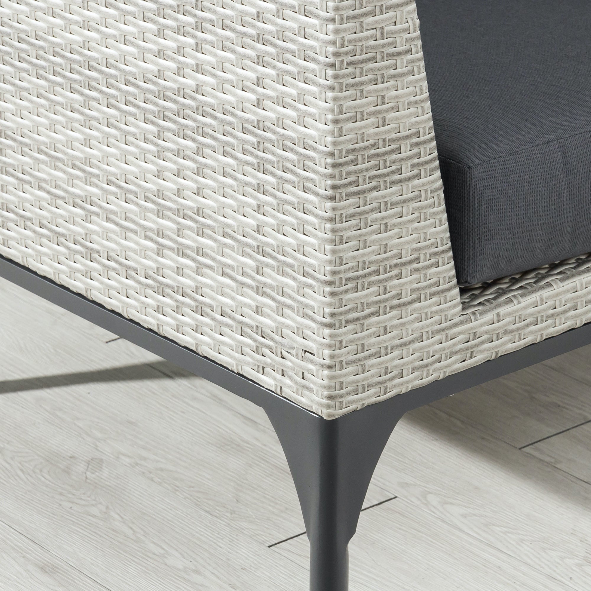 Pulsano, die moderne Eck-Lounge inkl. Sessel, das Highlight auf jeder Terrasse