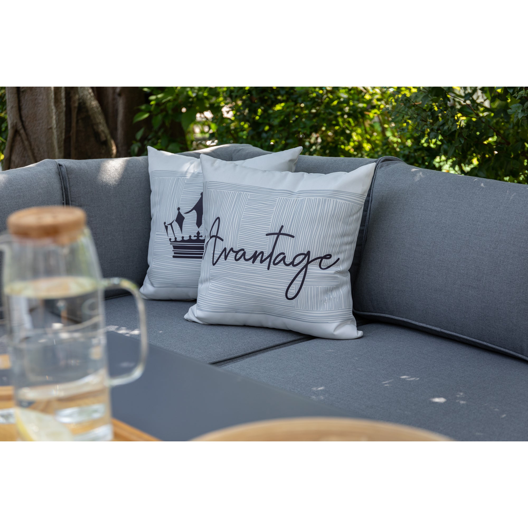 Trend-Produkt: Alu Dining Lounge Set Lardo mit 3in1 Funktion / Wetterfest
