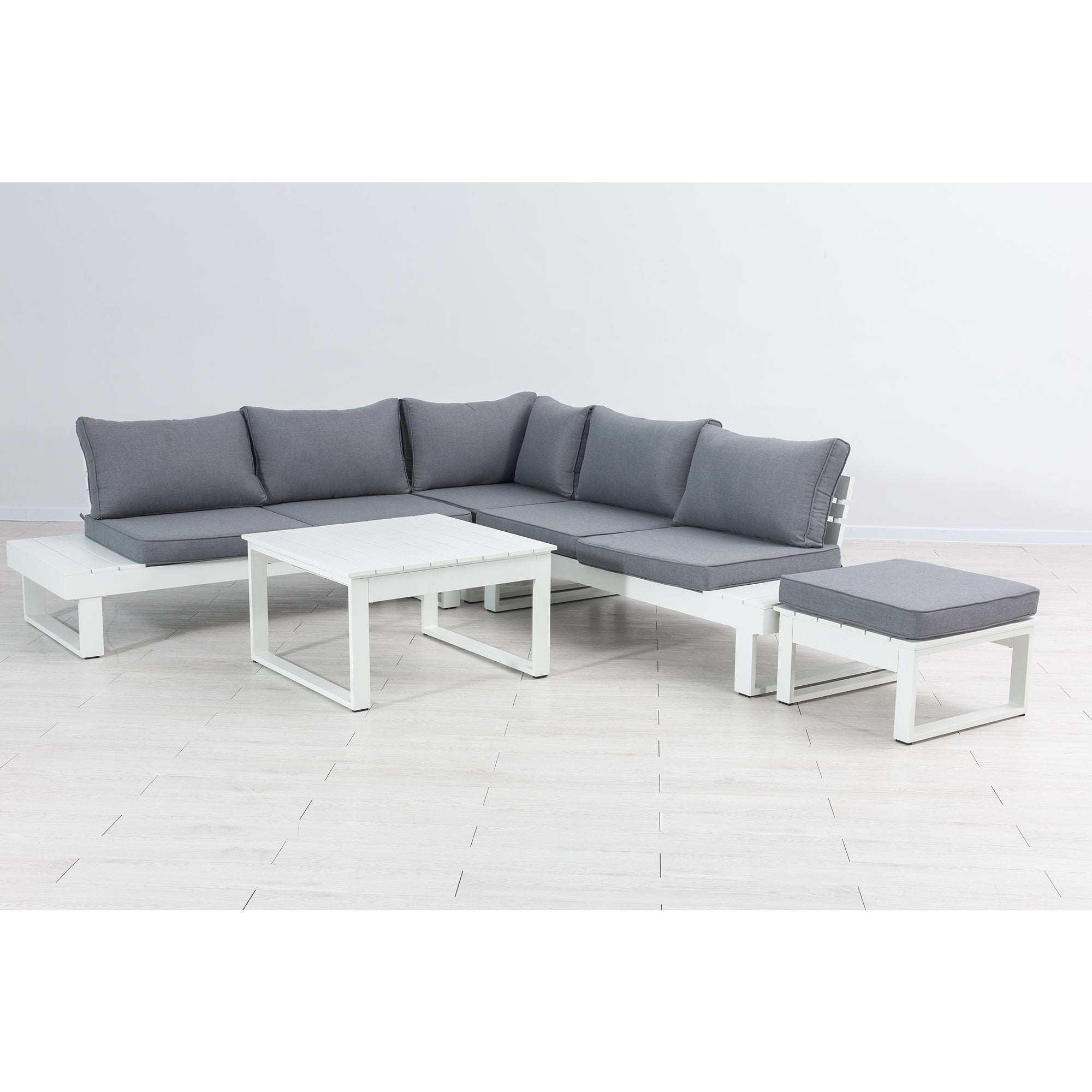 Designer Aluminium Lounge White Baracoa / Modern & voll im Trend
