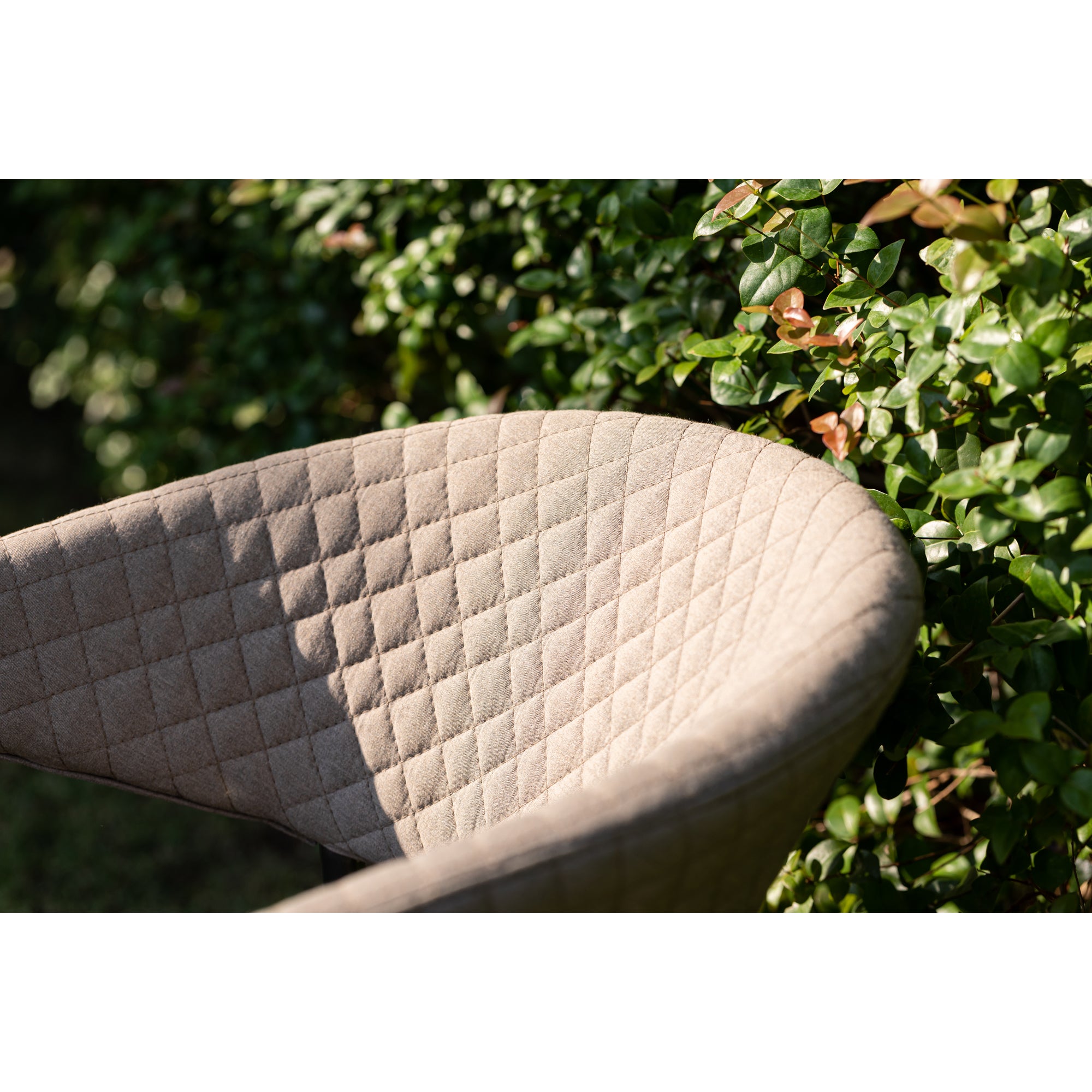 Outdoor Stapelsessel Puro 100% wetterfest LIKA-TEX® Bezug in Sand (natur)