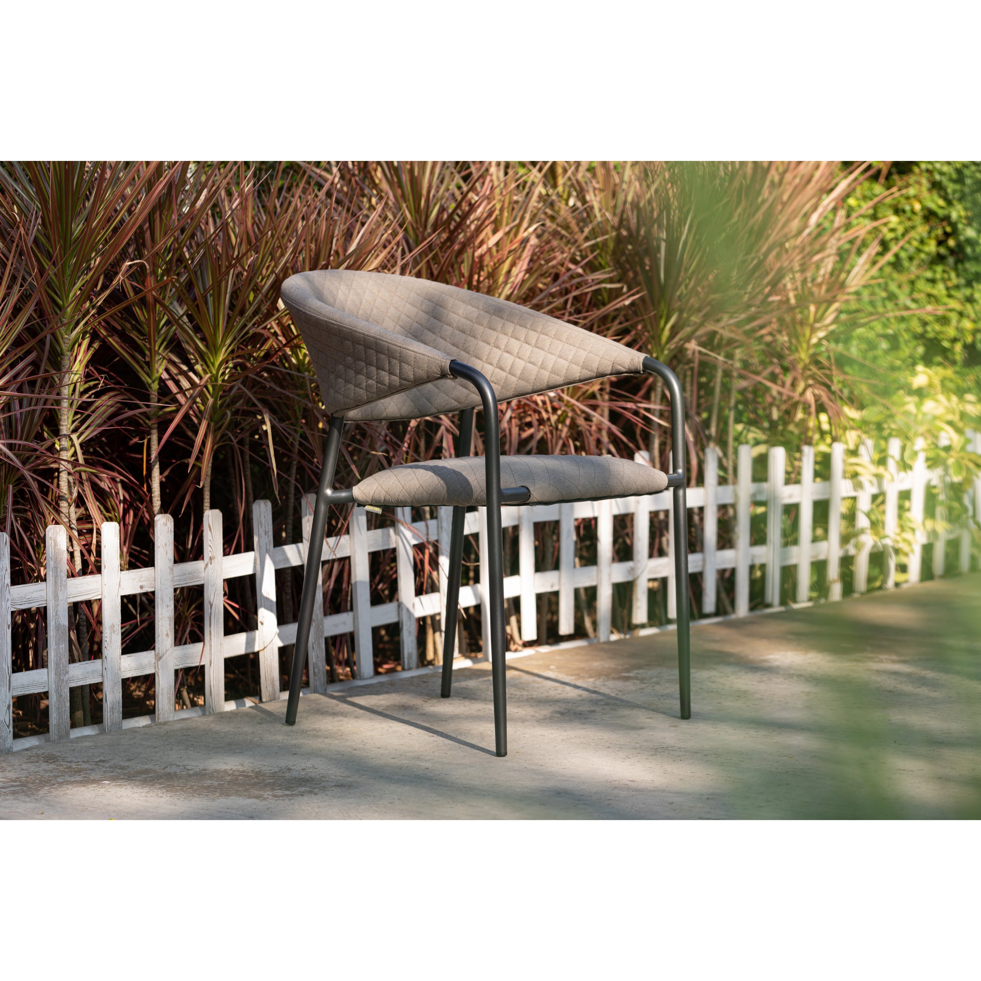 Outdoor Stapelsessel Puro 100% wetterfest LIKA-TEX® Bezug in Sand (natur)