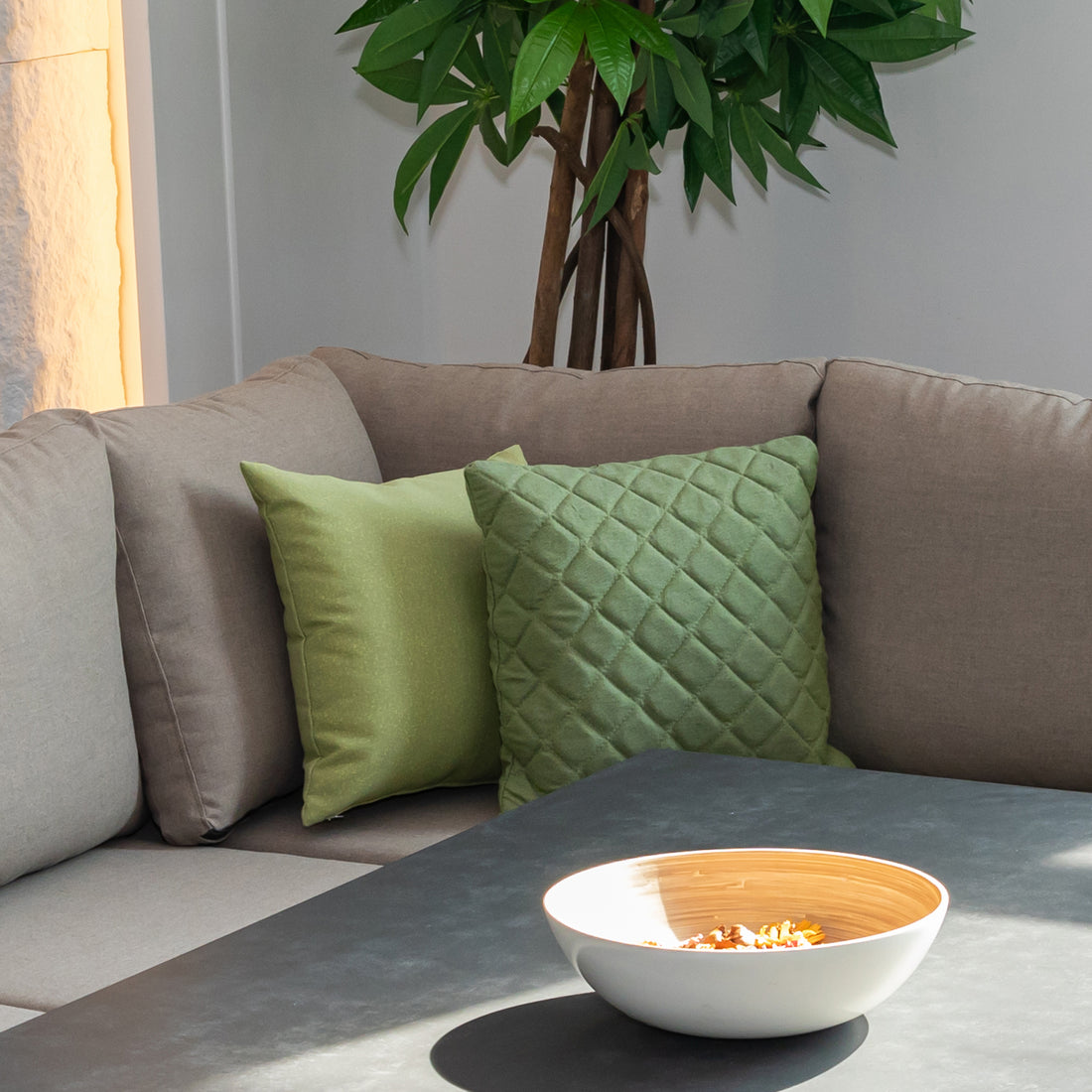 Outdoor Zierkissen Diamond grün 45x45cm 100% wetterfest LIKA-TEX® Bezug