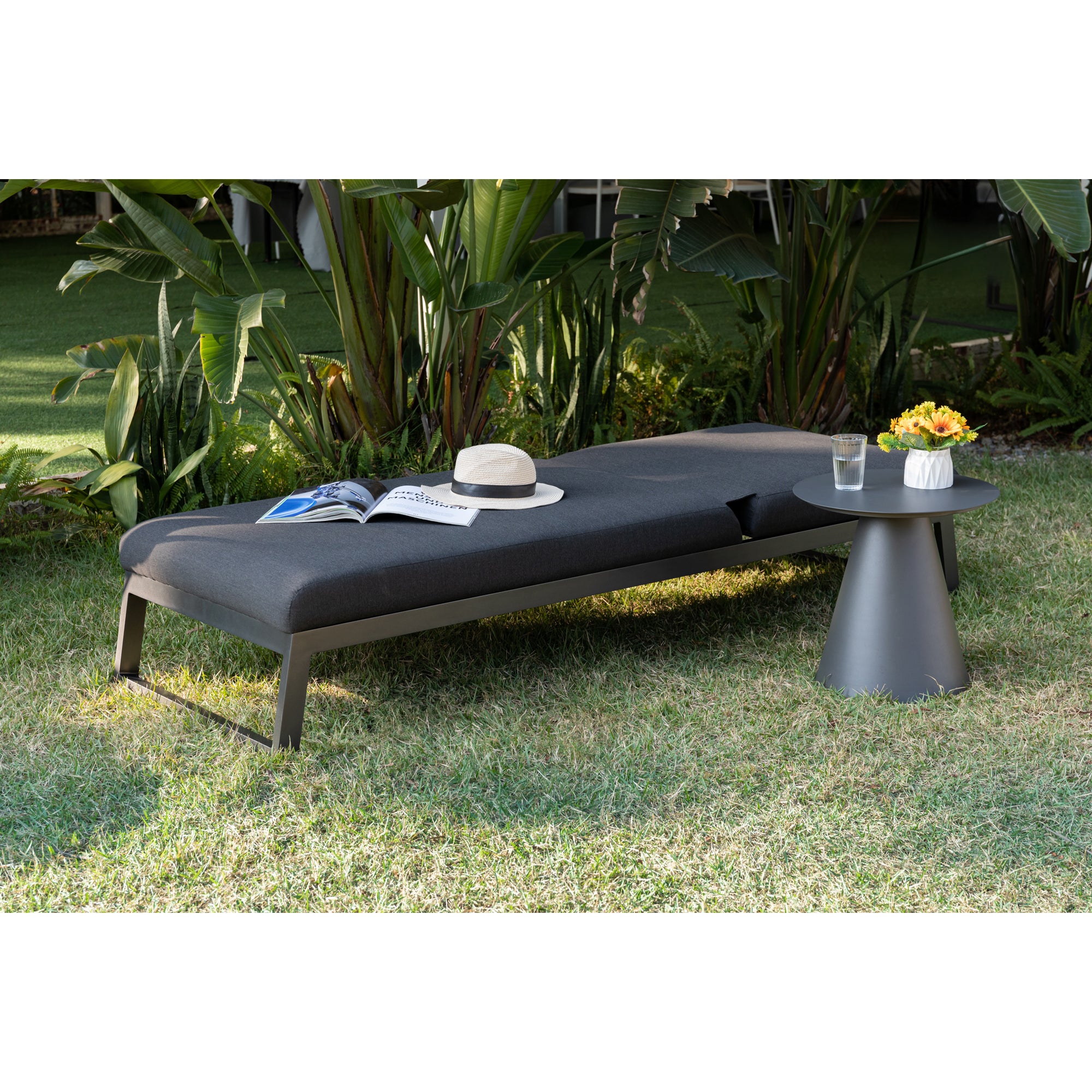 Outdoor Sonnenliege Heritage 100% LIKA-TEX® Bezug in Lava (anthrazit) / Wetterfest