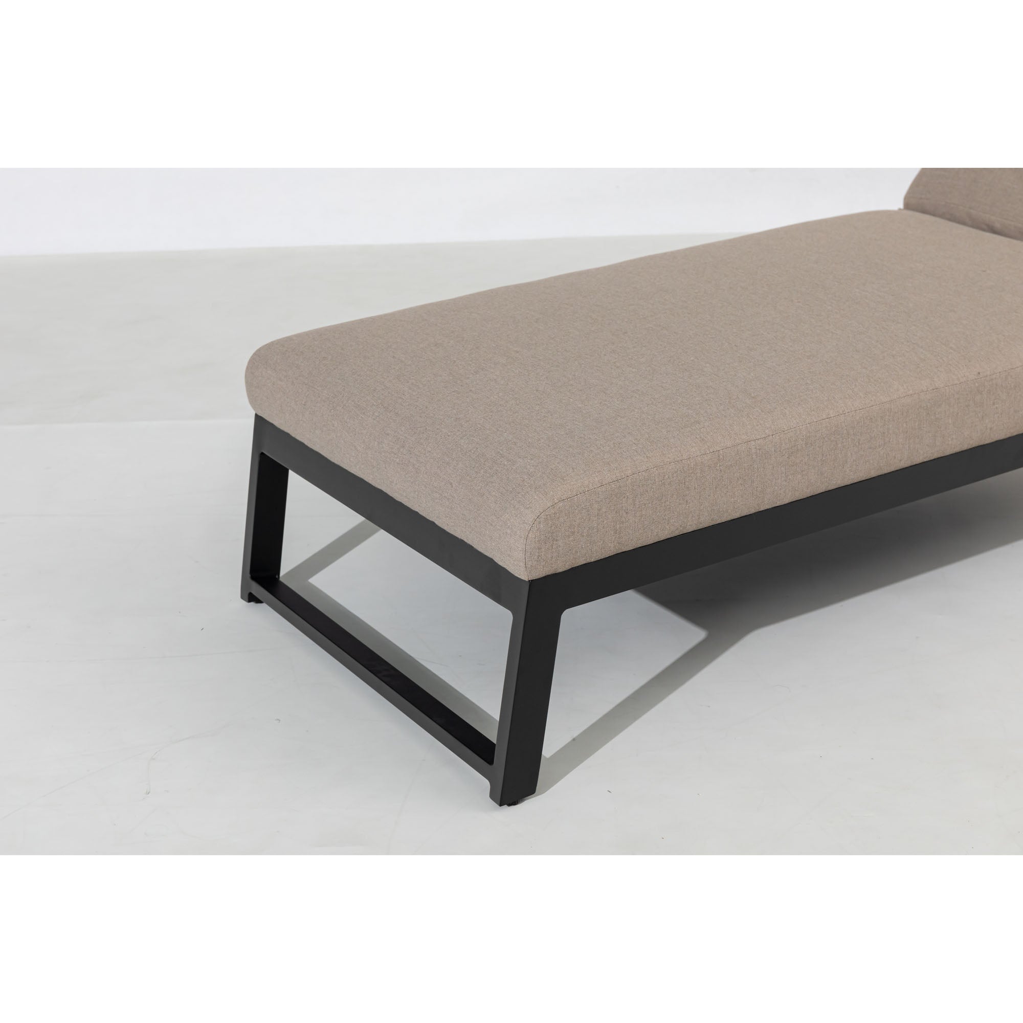 Outdoor Sonnenliege Heritage 100% wetterfest LIKA-TEX® Bezug in sand (natur) / Wetterfest