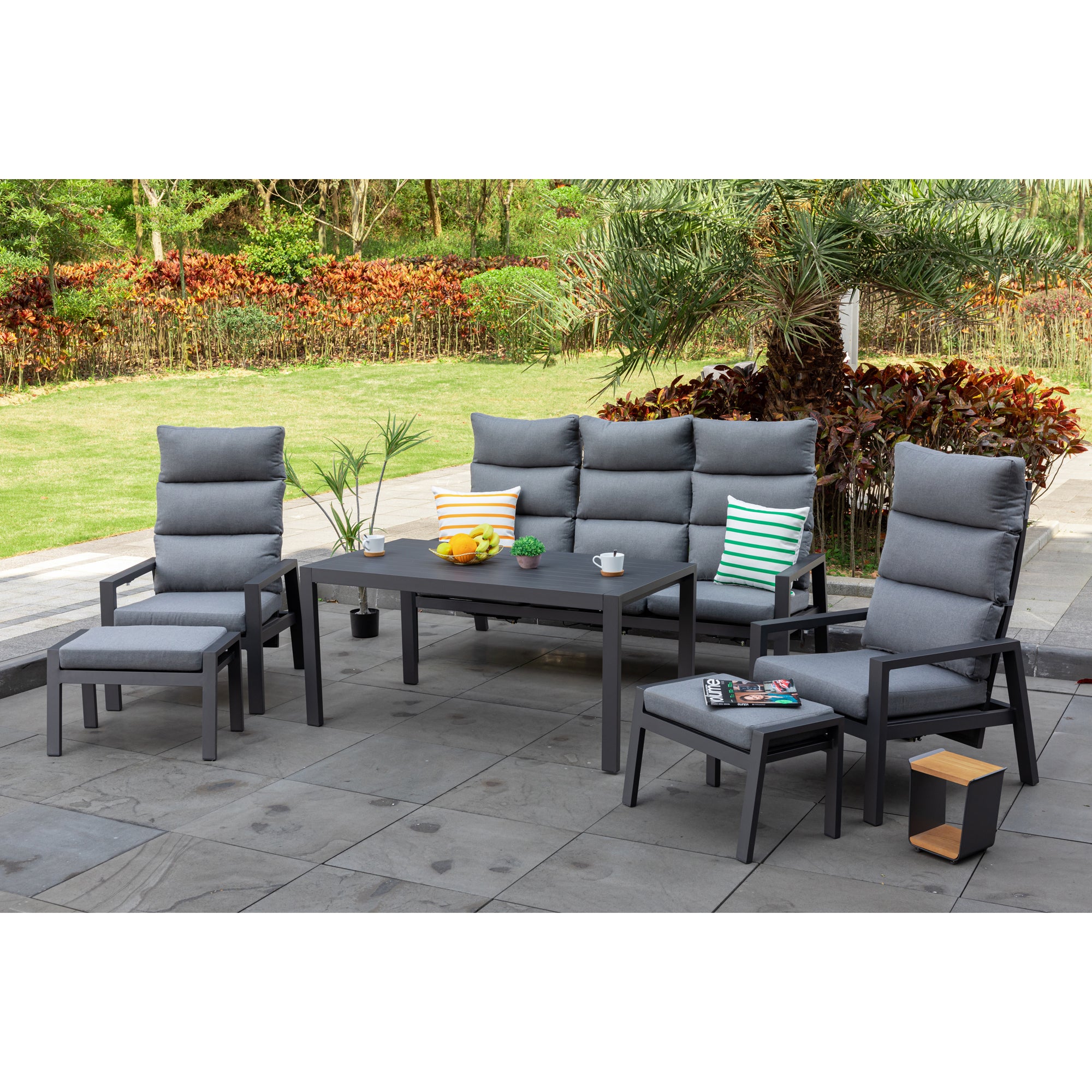 Business Class für den Garten: Dining Lounge Set Sundown / Rücken stufenlos verstellbar