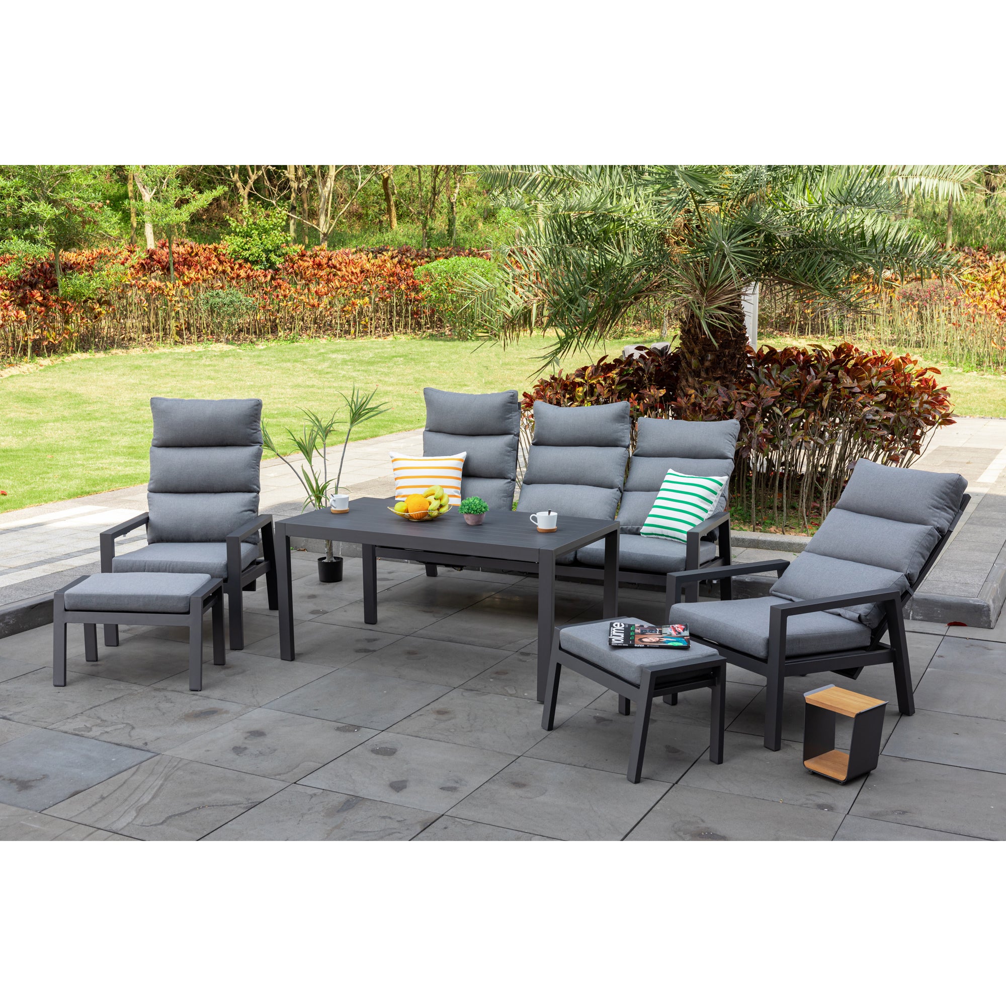 Business Class für den Garten: Dining Lounge Set Sundown / Rücken stufenlos verstellbar