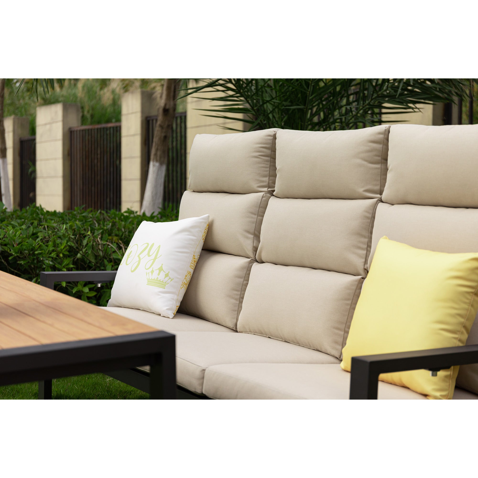 Business Class für den Garten: Dining Lounge Set Sunrise / Rücken stufenlos verstellbar