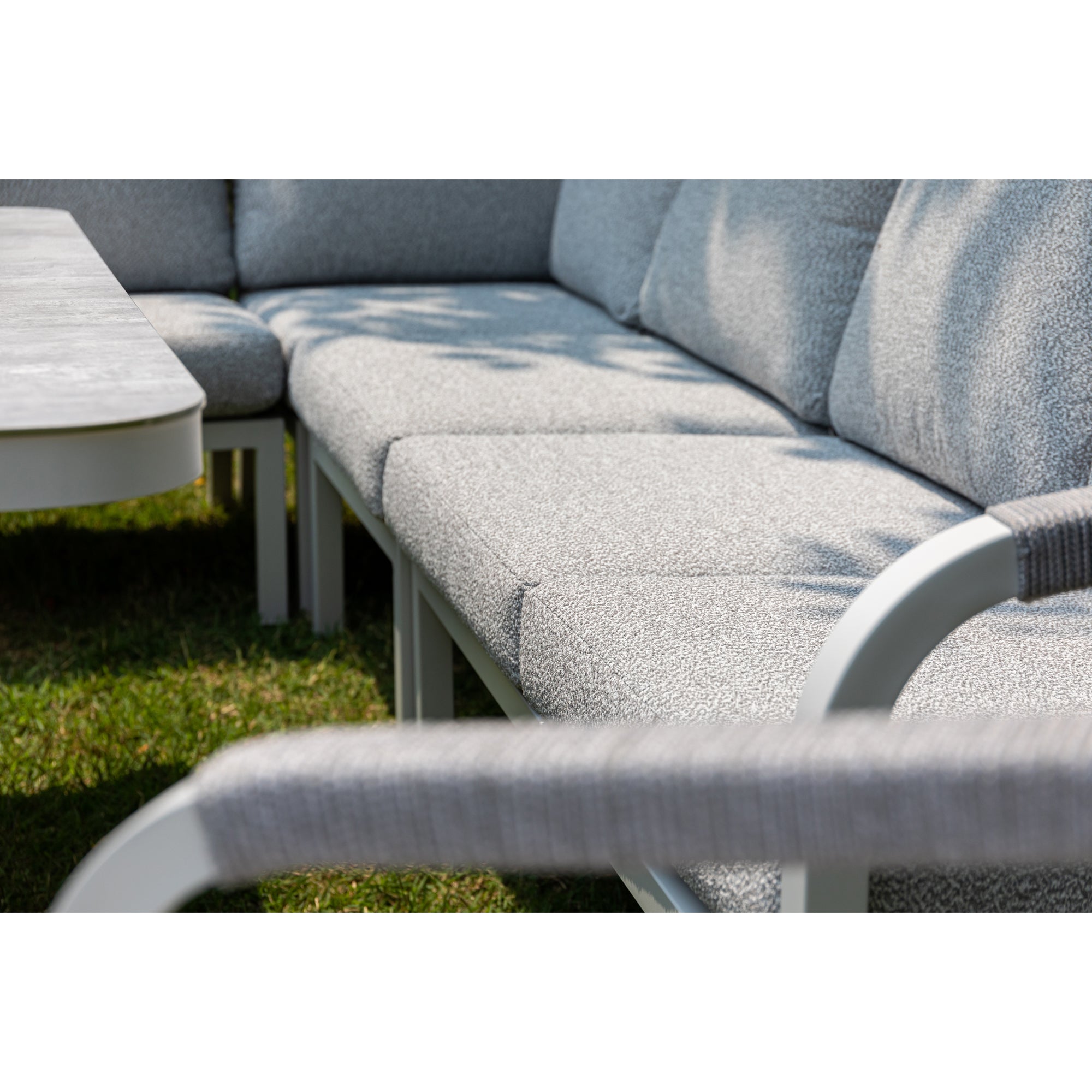 High Quality Living zum Angebotspreis ☀️ Aluminium Dining Lounge Set Harvey inkl. 2 Sessel Off White