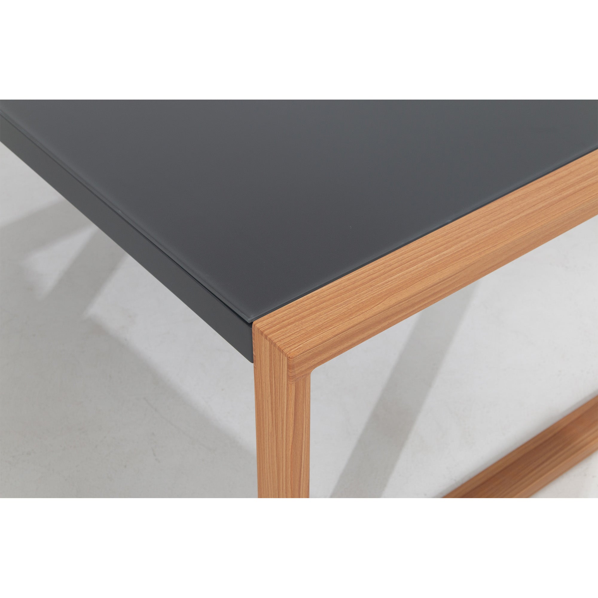 Moderne Aluminium Lounge Luzern in Holzoptik / Ideal zum Loungen