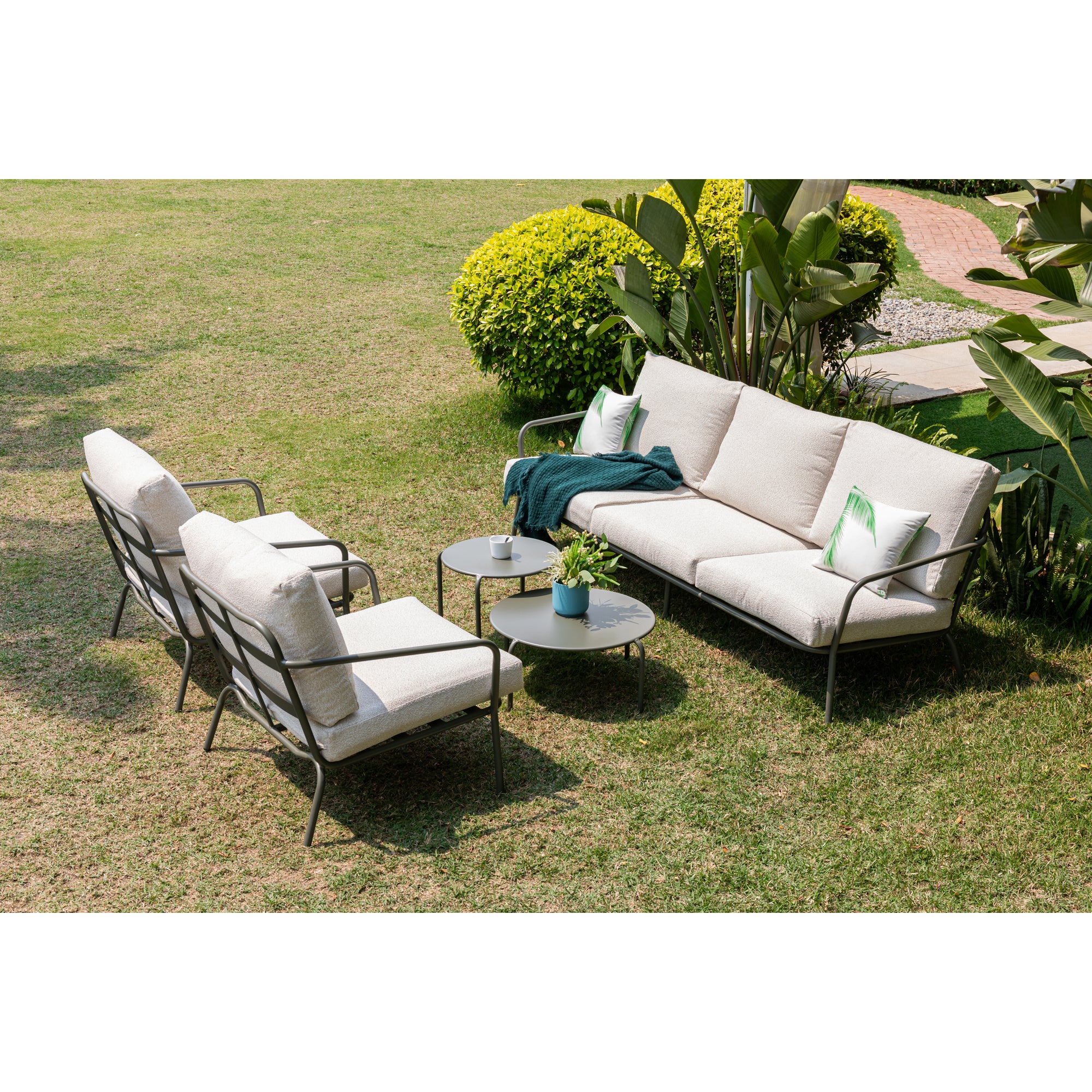 AUSFLUG AN DIE RIVIERA Lounge Set Madeira / Trend Farbe Oliv - Grün mit schönen Bouclé Polstern