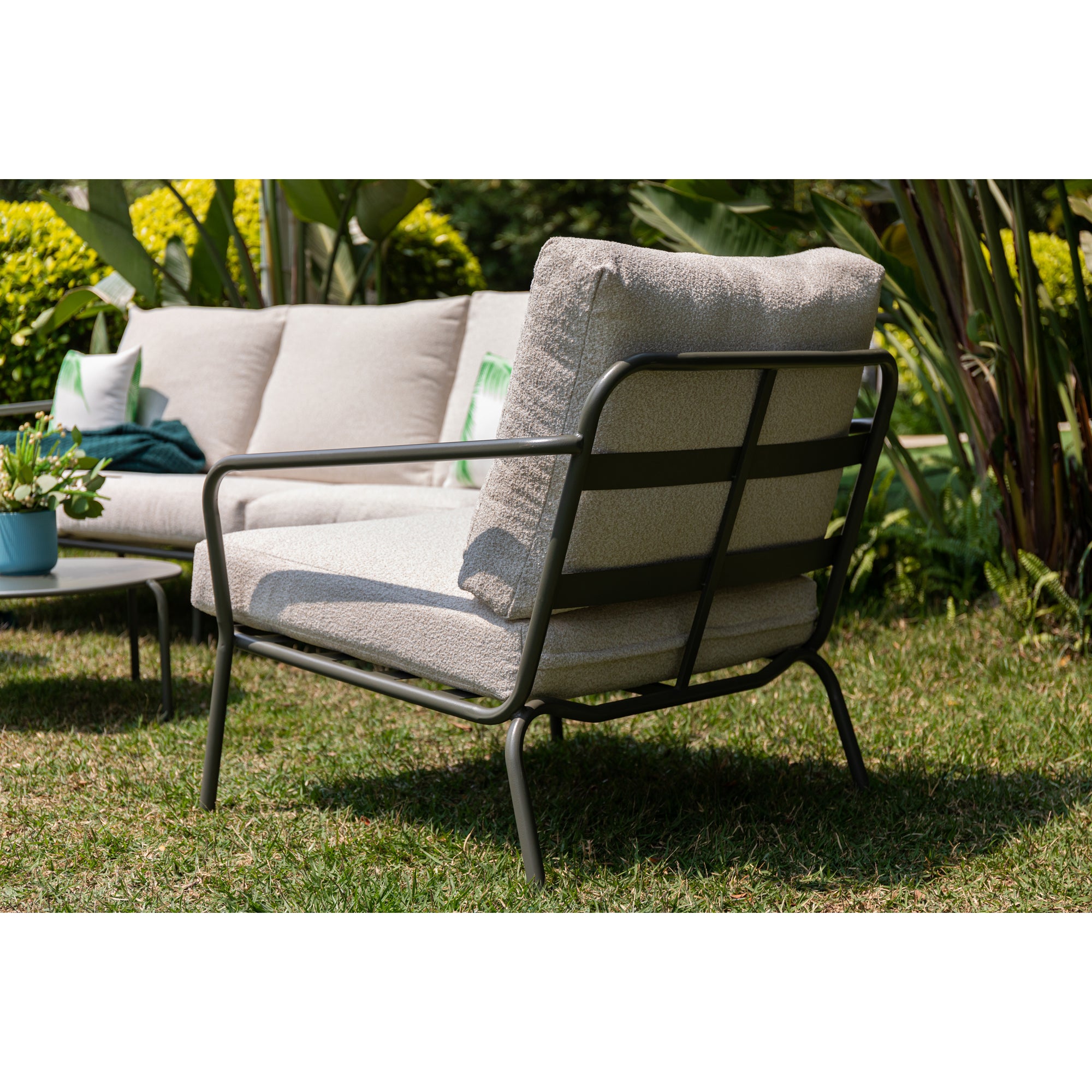 AUSFLUG AN DIE RIVIERA Lounge Set Madeira / Trend Farbe Oliv - Grün mit schönen Bouclé Polstern