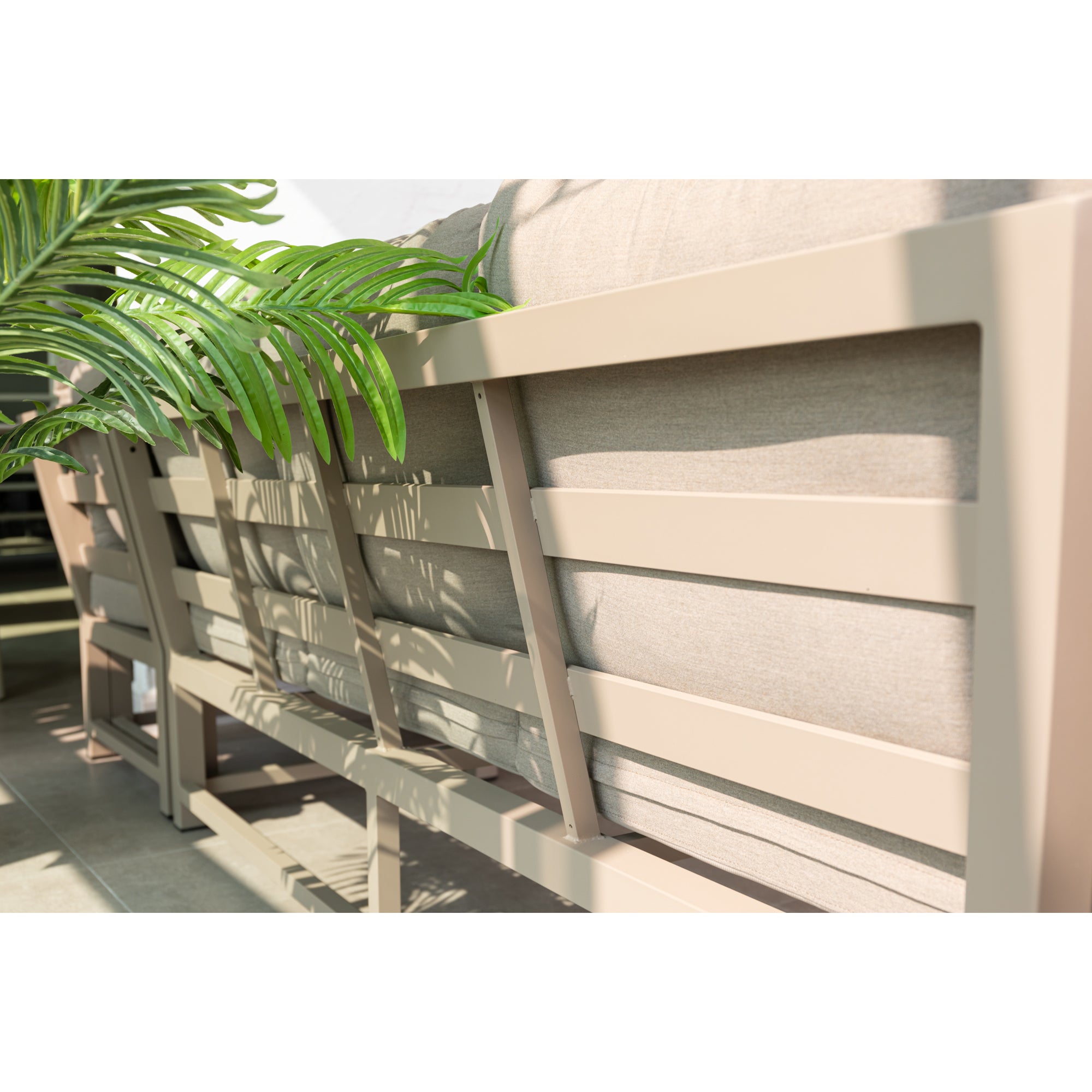 Outdoor Dining Lounge Set Dune 100% wetterfest LIKA-TEX® Bezug in Sand / de luxe Liegefunktion