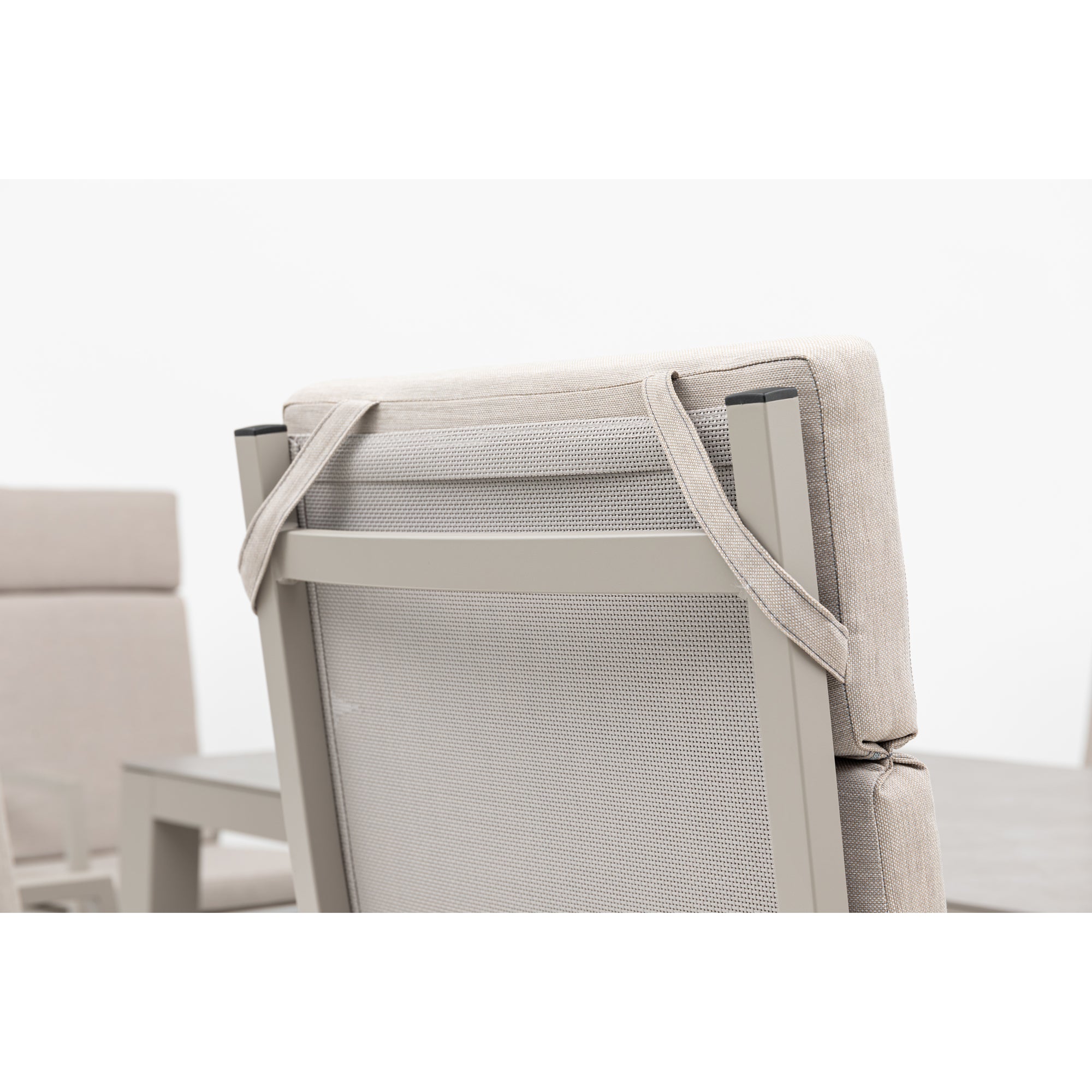 Superior Aluminium Dining Move Sessel Arctic nature / Rücken verstellbar passend zu der Tischserie Madri