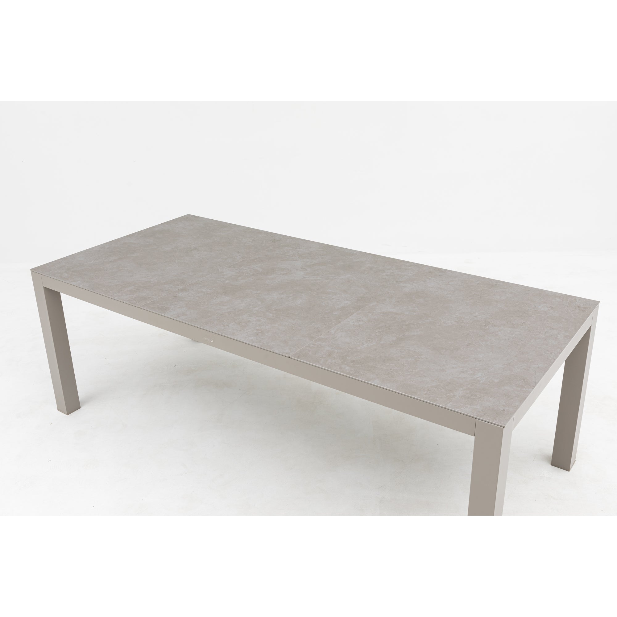 Premium Tisch Madri 220 x 100 x 75cm / Aluminium Gestell kombiniert mit einer Sintered Stone Tischplatte