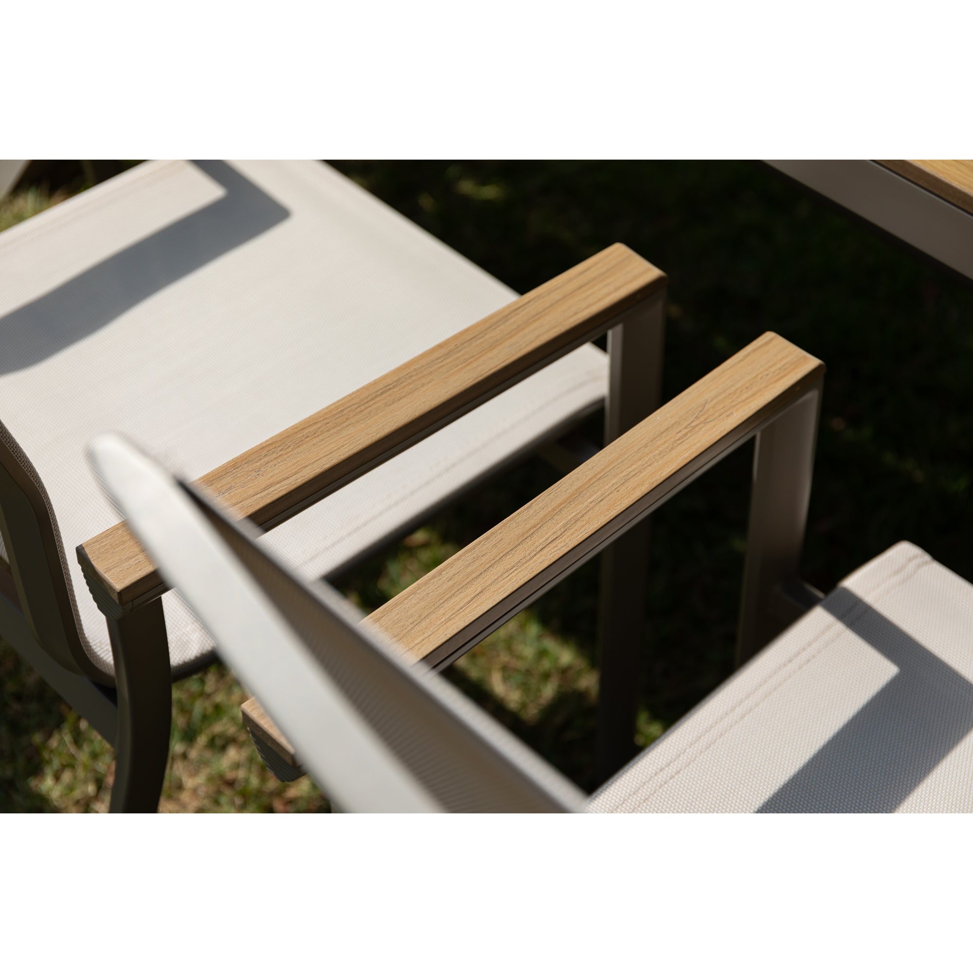 7 tlg. Essgruppe Meran natur / Aluminium kombiniert mit Nonwood Teak Look Elementen