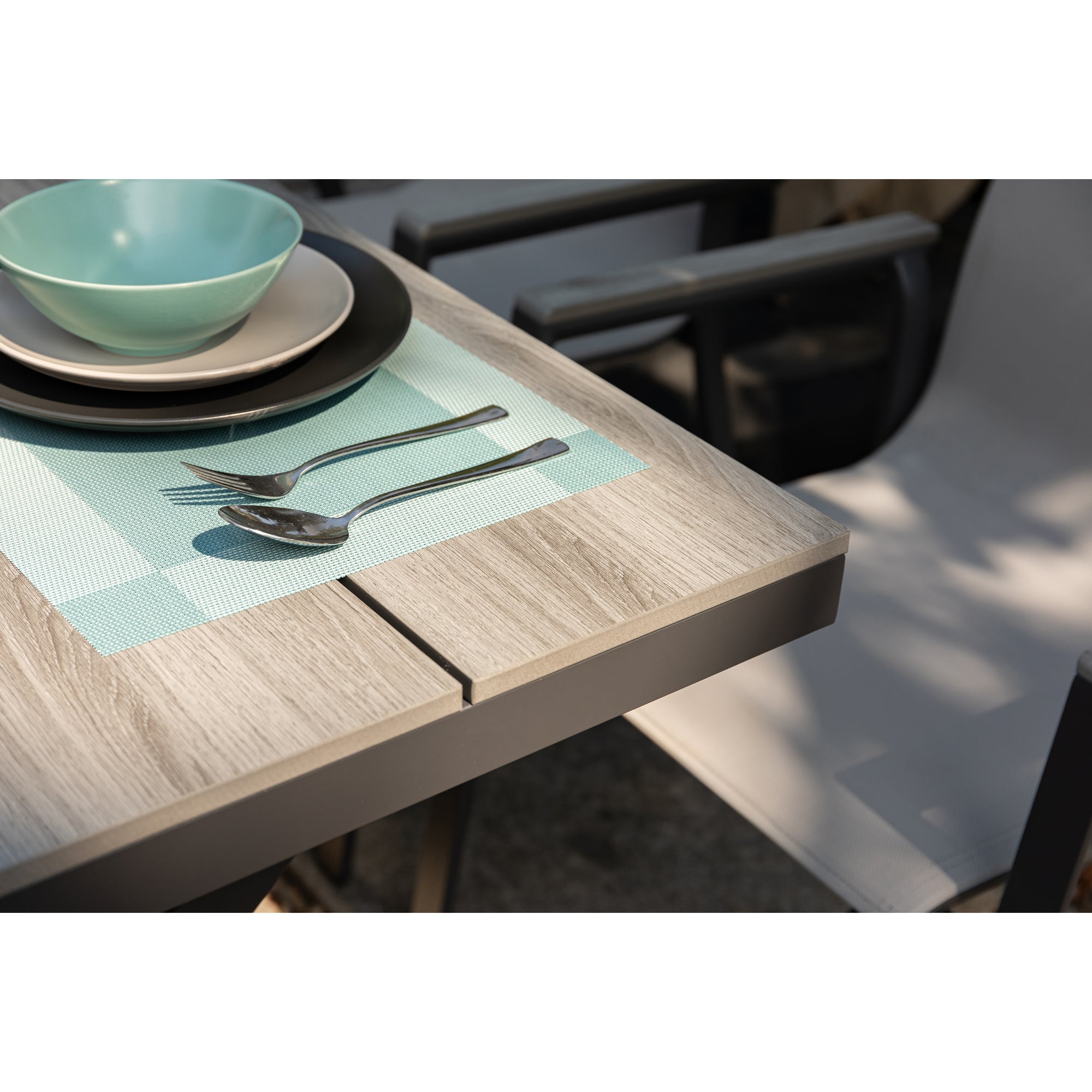 *SO SCHMECKT DER SOMMER!* 7 tlg. Essgruppe Meran shadow grey / Aluminium kombiniert mit Nonwood Royal Grey Look Elementen