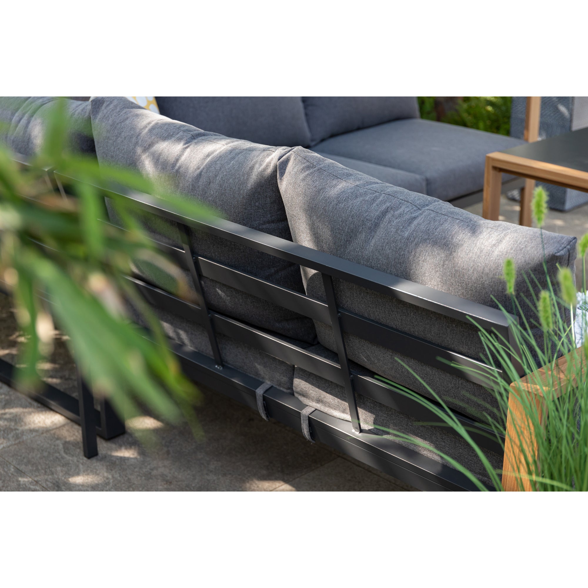 ***CHRISTMAS SPECIAL*** Moderne Aluminium Eck Lounge Luzern in edler Teak-Holzoptik