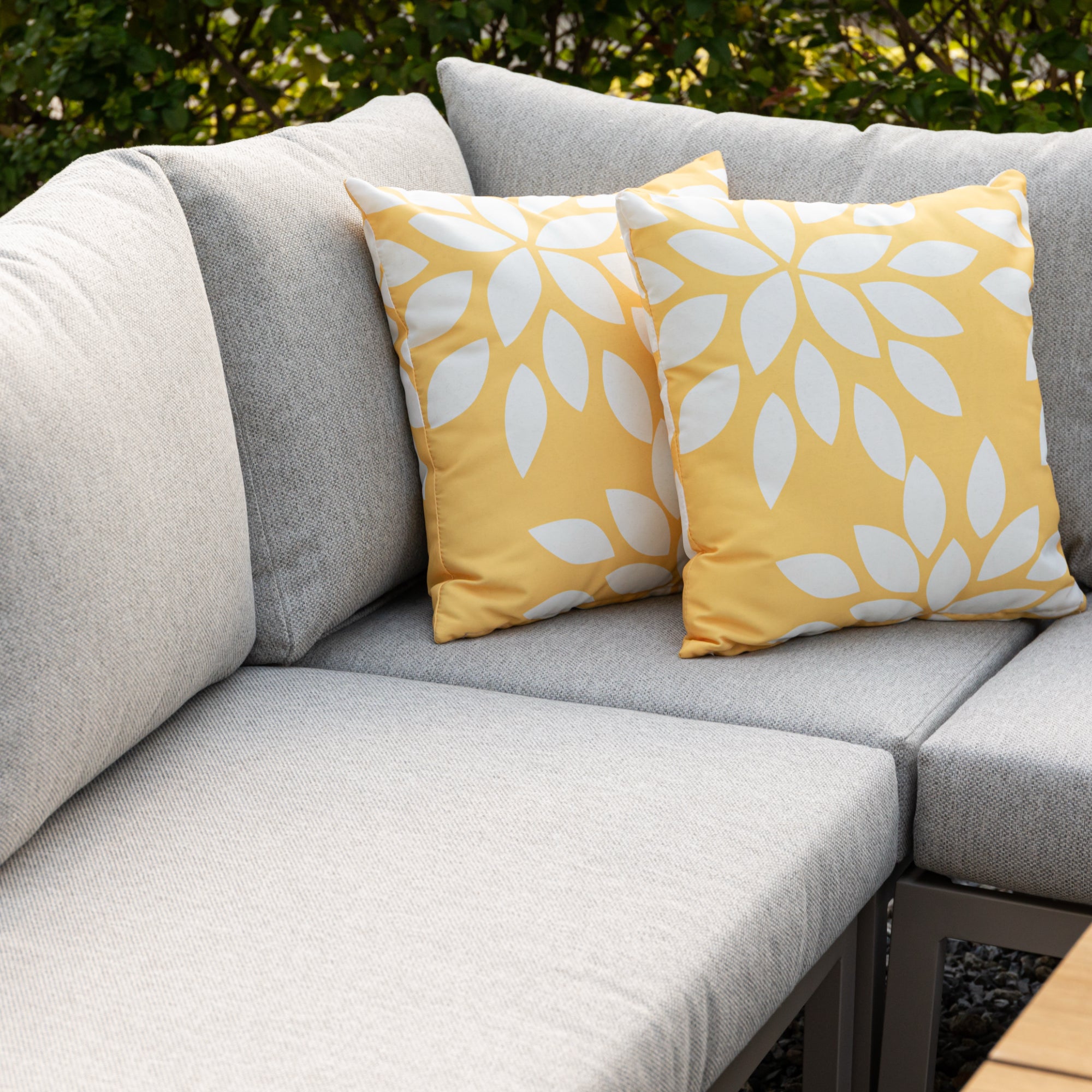 Dining Lounge Set Meran - Luxeriös & Natürlich schön. Pflegeleicht komfortabel.