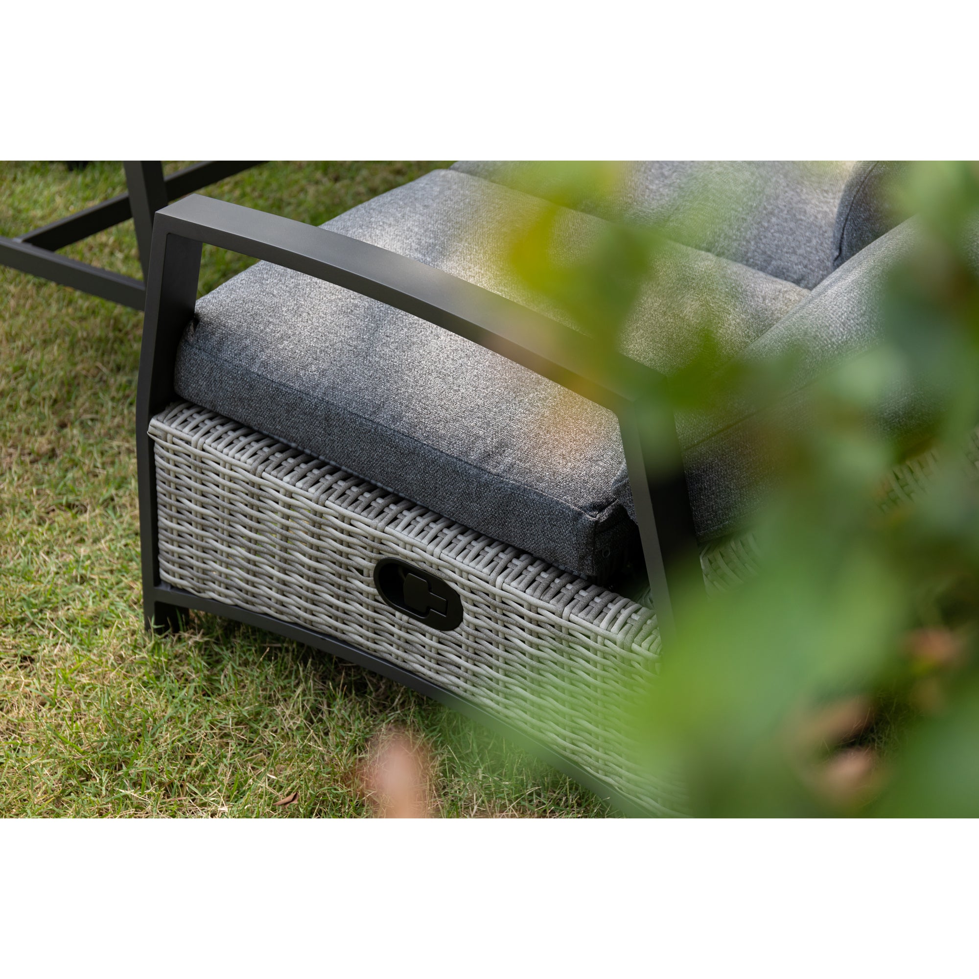 Aluminium / Polyrattan Dining Lounge Set Corvara alle Rücken verstellbar inkl. 2x Hocker