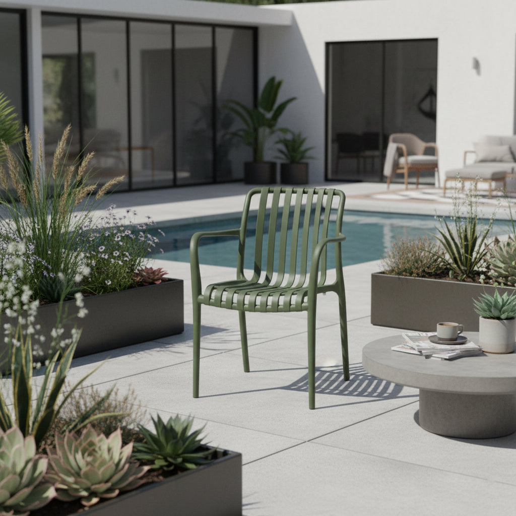 4 stapelbare Gartensessel Modell Viva aus Kunststoff – Matcha – Mandalika Outdoor & Living Products GmbH