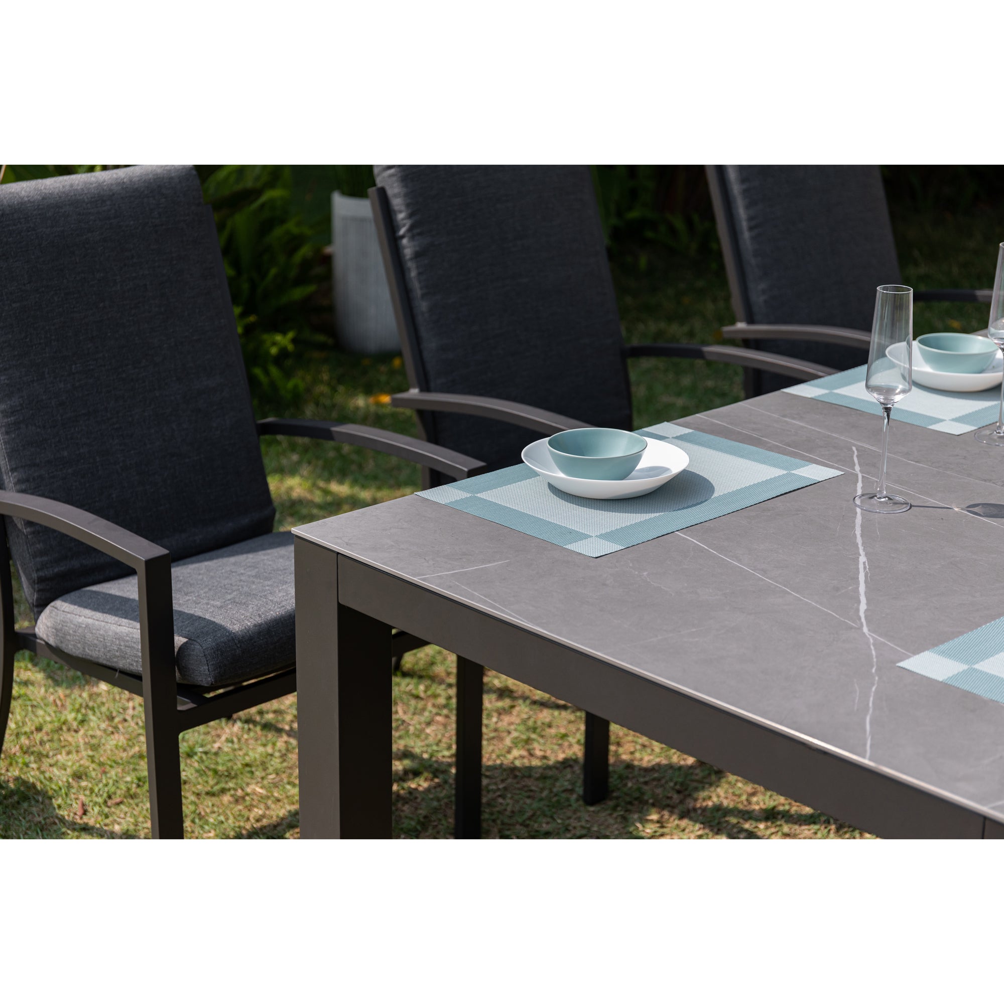 Premium Alu Dining Set Neapel inkl. Madri Nero Sintered Stone Tischplatte 220x100cm
