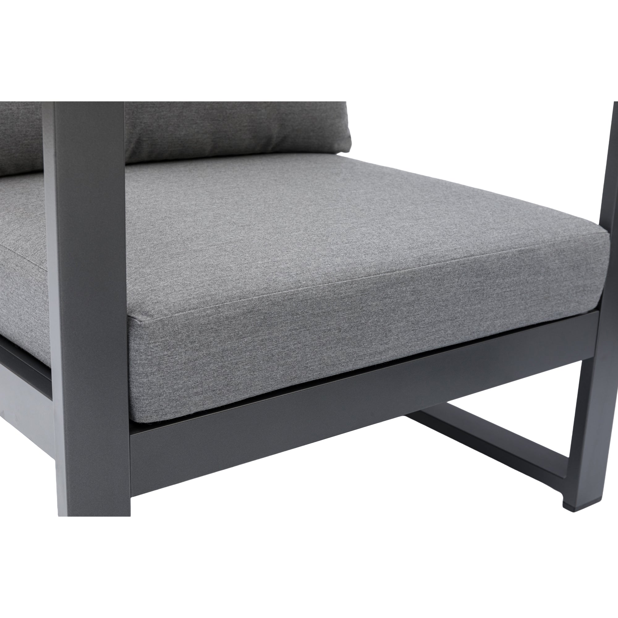 Kissen wegräumen? 365 Tage draußen lassen! Lounge Set Elana 100% wetterfest dank Sunbrella®