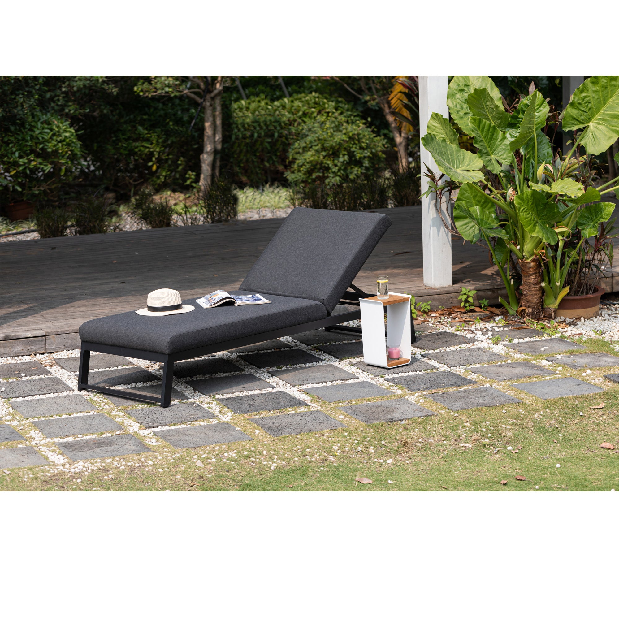 Outdoor Sonnenliege Heritage 100% LIKA-TEX® Bezug in Lava (anthrazit) / Wetterfest
