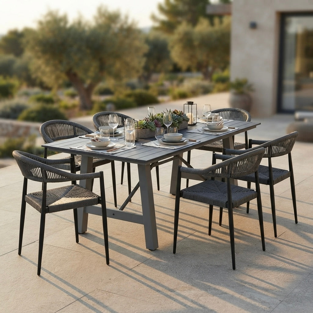 Gartenmöbel-Set „Phönix & Luis“ – 6 Stapelsessel inklusive Aluminium Dining Tisch