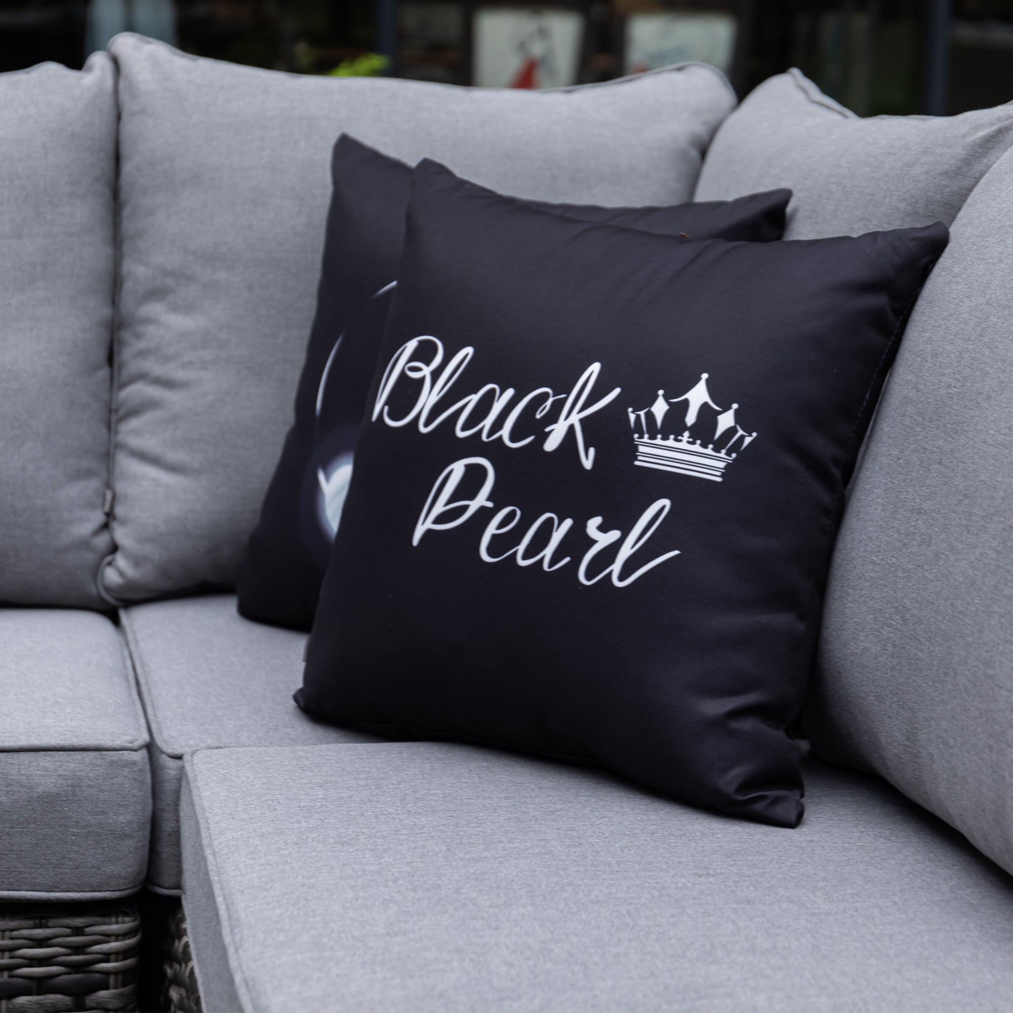 Kissenbezüge / Deko Kissen / Zierkisse / Wendekissenhülle Black Pearl