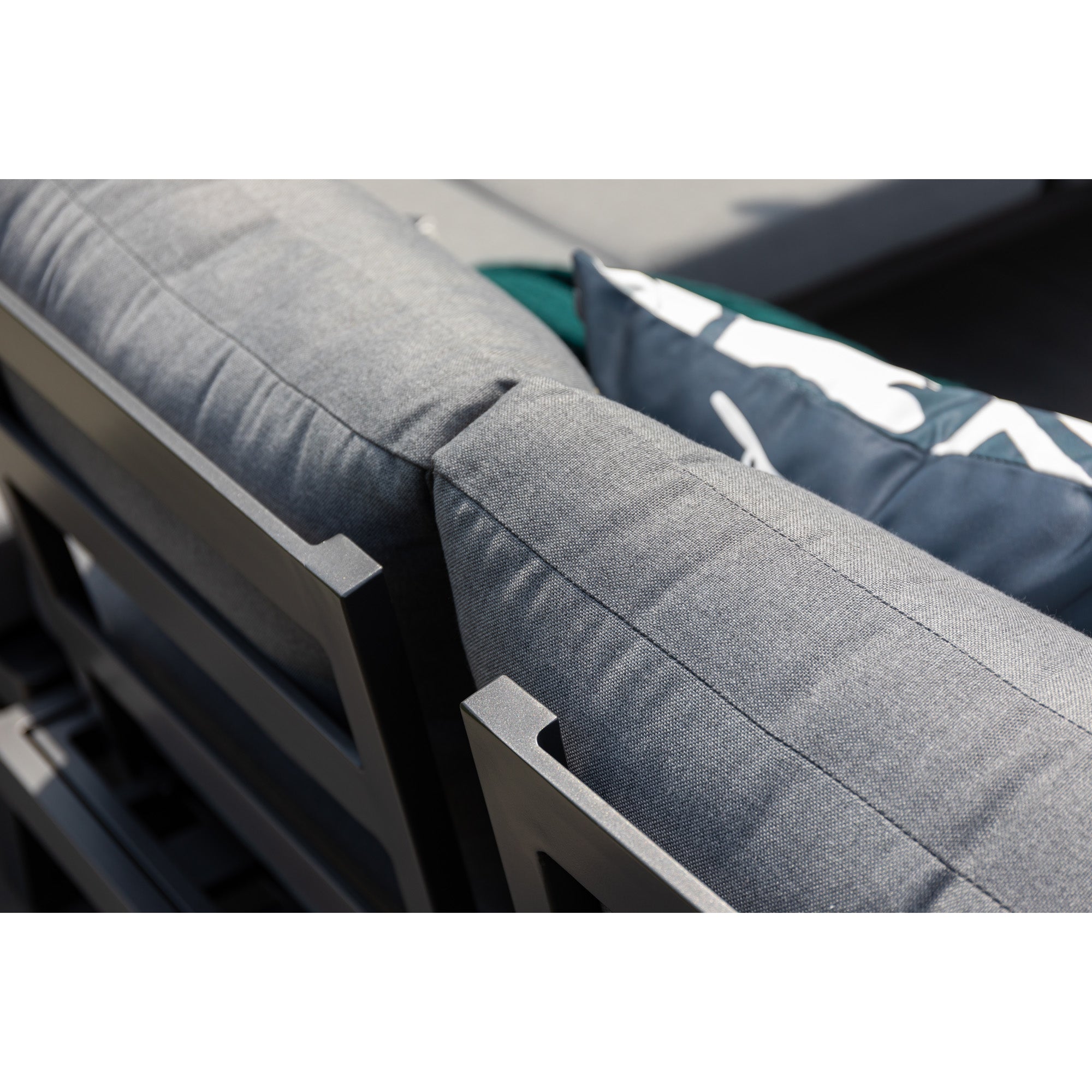 4 tlg. Luxus Alu Multifunktions- Lounge Set Tesoro inkl. Sonnenliege und Hocker