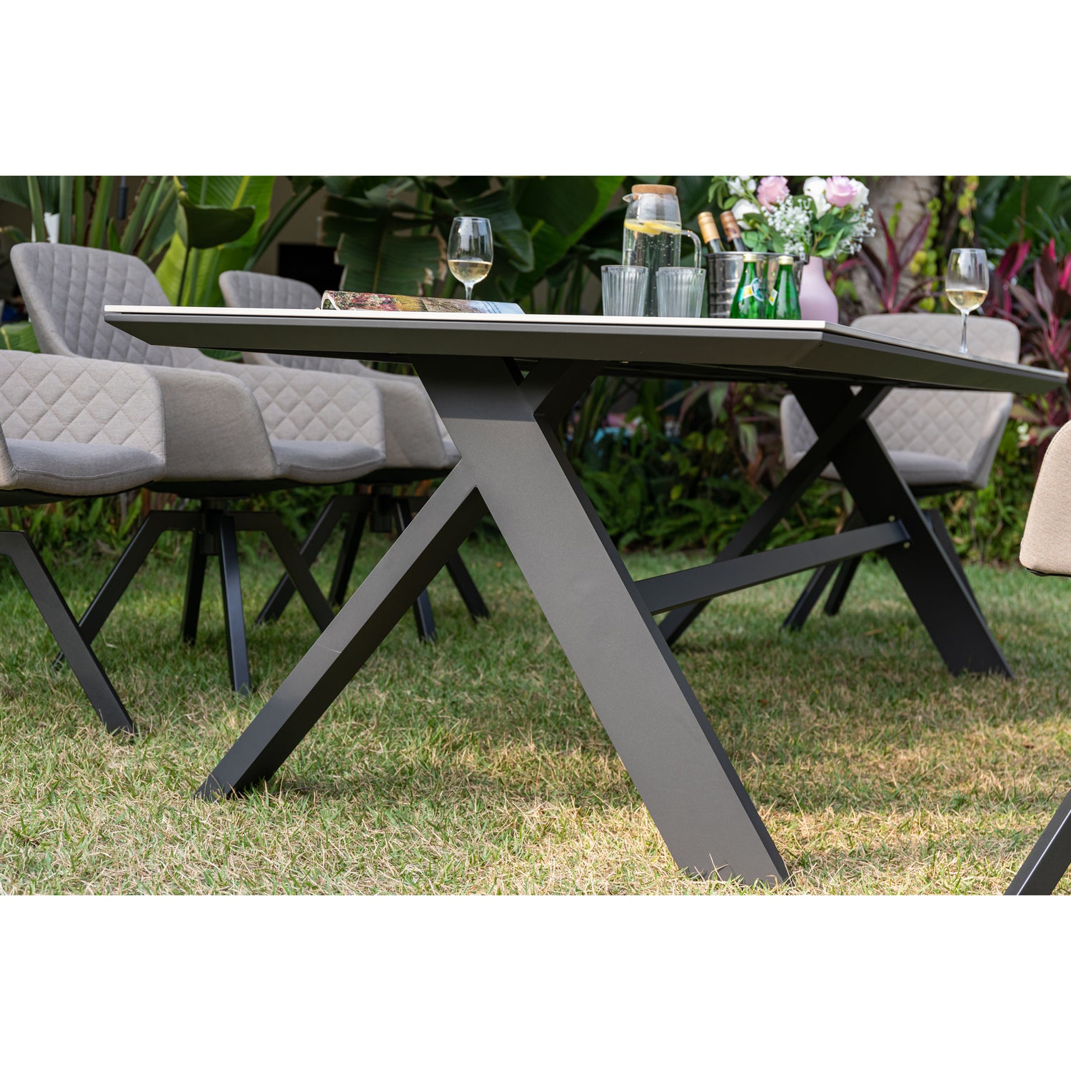 PURE LUXUS! 9 tlg Outdoor Dining Set Heritage + Avantage - bestehend aus: Tisch Avantage + 8 x Heritage Drehsessel 100% wetterfest LIKA-TEX® Bezug Sand / Essgruppe