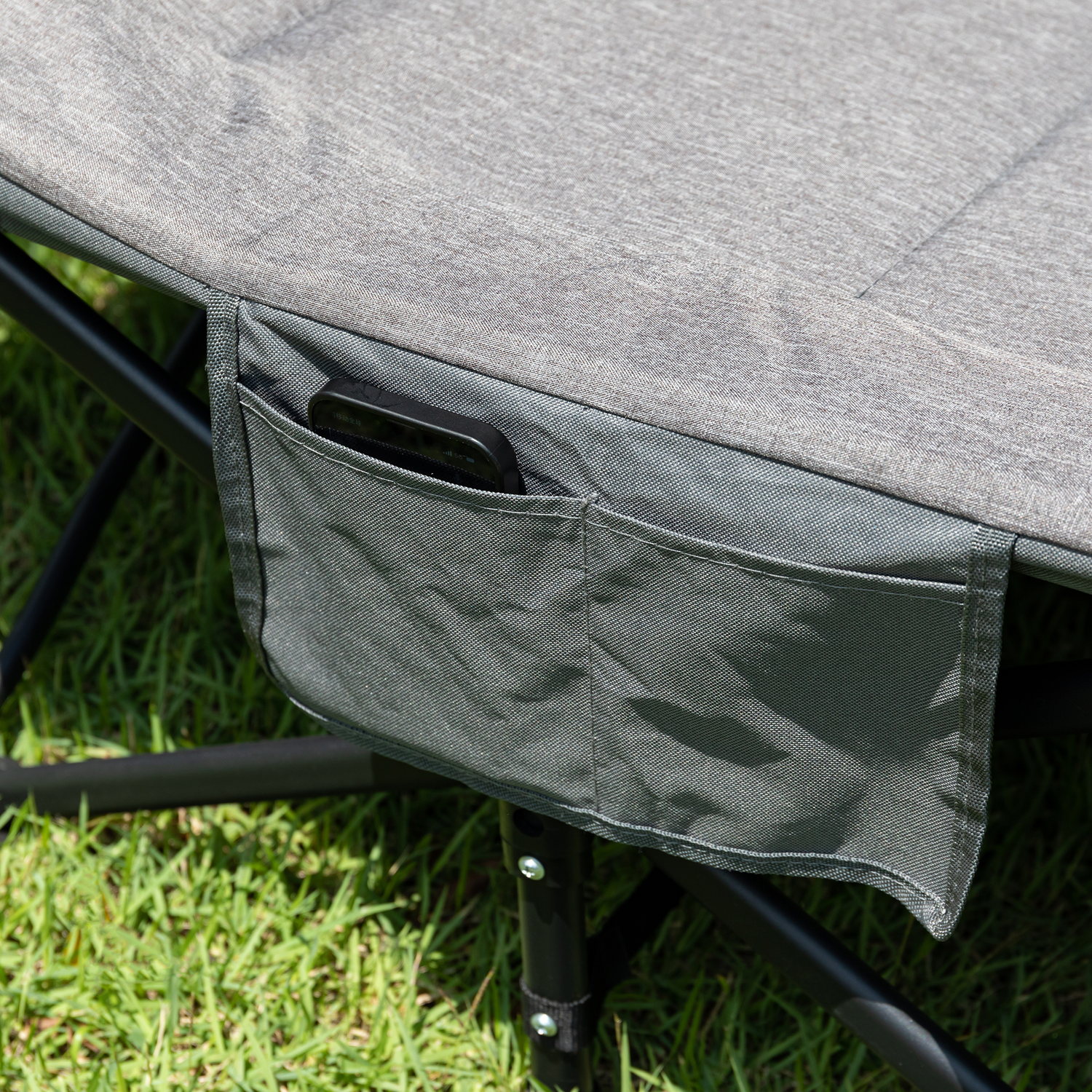 SUMMER SALE ☀️⛱️🏝️   XXL Campingbett / Feldbett / Gästebett / Sonnenliege faltbar praktisch und flexibel 185x67x38cm