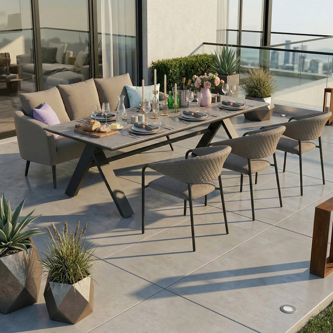 AVANTAGE! DAS OUTDOOR SET bestehend aus: Tisch Avantage, 1 x Puro Sofa &amp; 3 x Puro Stapelstühle 100% wetterfest LIKA-TEX® Bezug Sand (Natur)