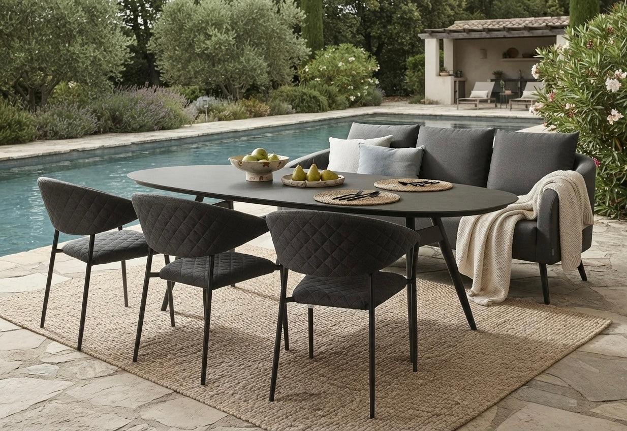 ☀️⛱️🏝️ DEAL OF THE WEEK ☀️⛱️🏝️ Luxus Outdoor Set Puro- bestehend aus: Ovaler Puro Tisch, 1 x Sofa Puro + 3 x Puro Stapelsessel / 100% wetterfest LIKA-TEX® Bezug anthrazit