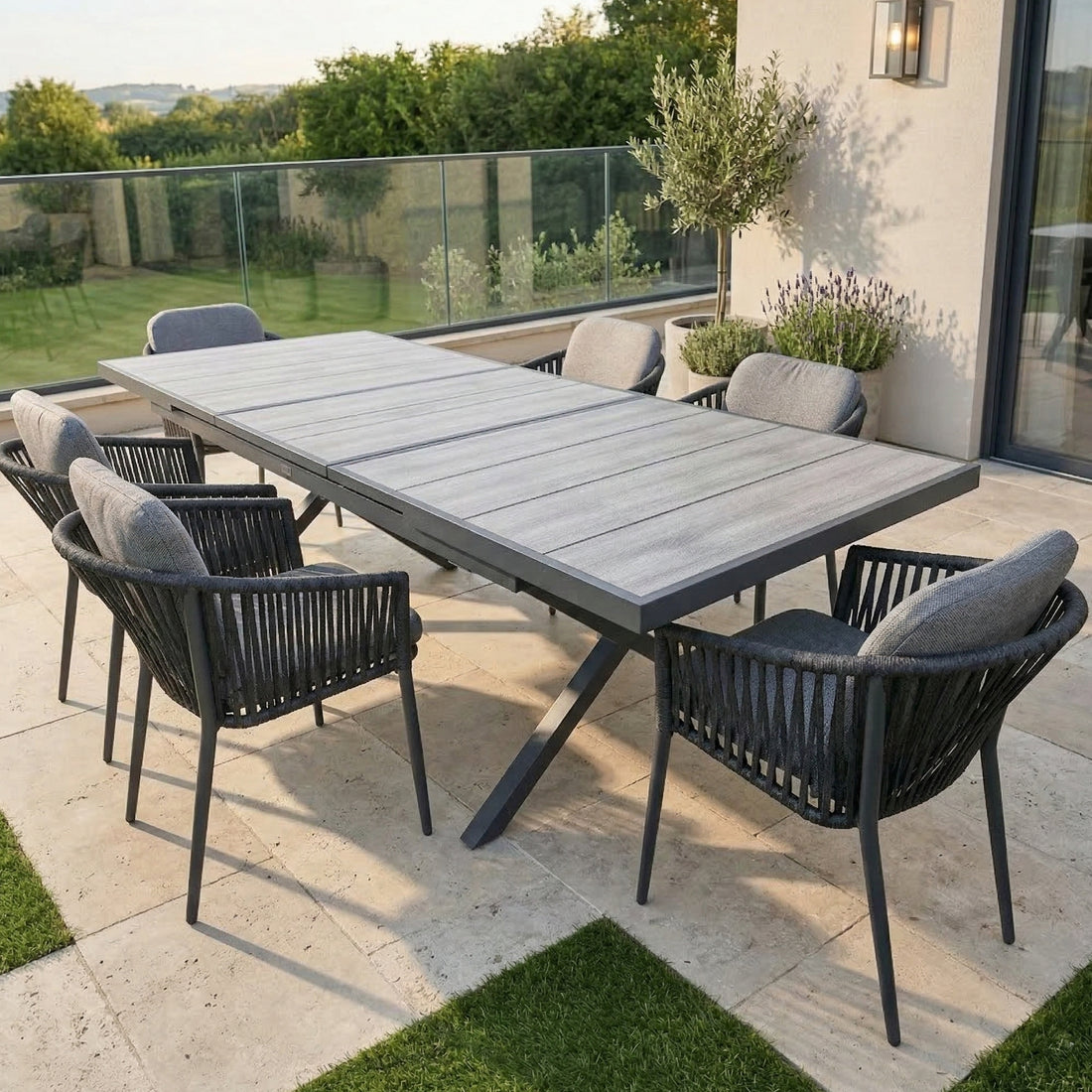 *FRÜHLINGS-ANGEBOT* 7 tlg. Essgruppe Alu / Nonwood / Rope Essgruppe mit Ausziehtisch -  Liora grau + Meran- bestehend aus: 6x Liora Stapelsessel + Meran Ausziehtisch 186 / 246 × 100 × 76,5 cm