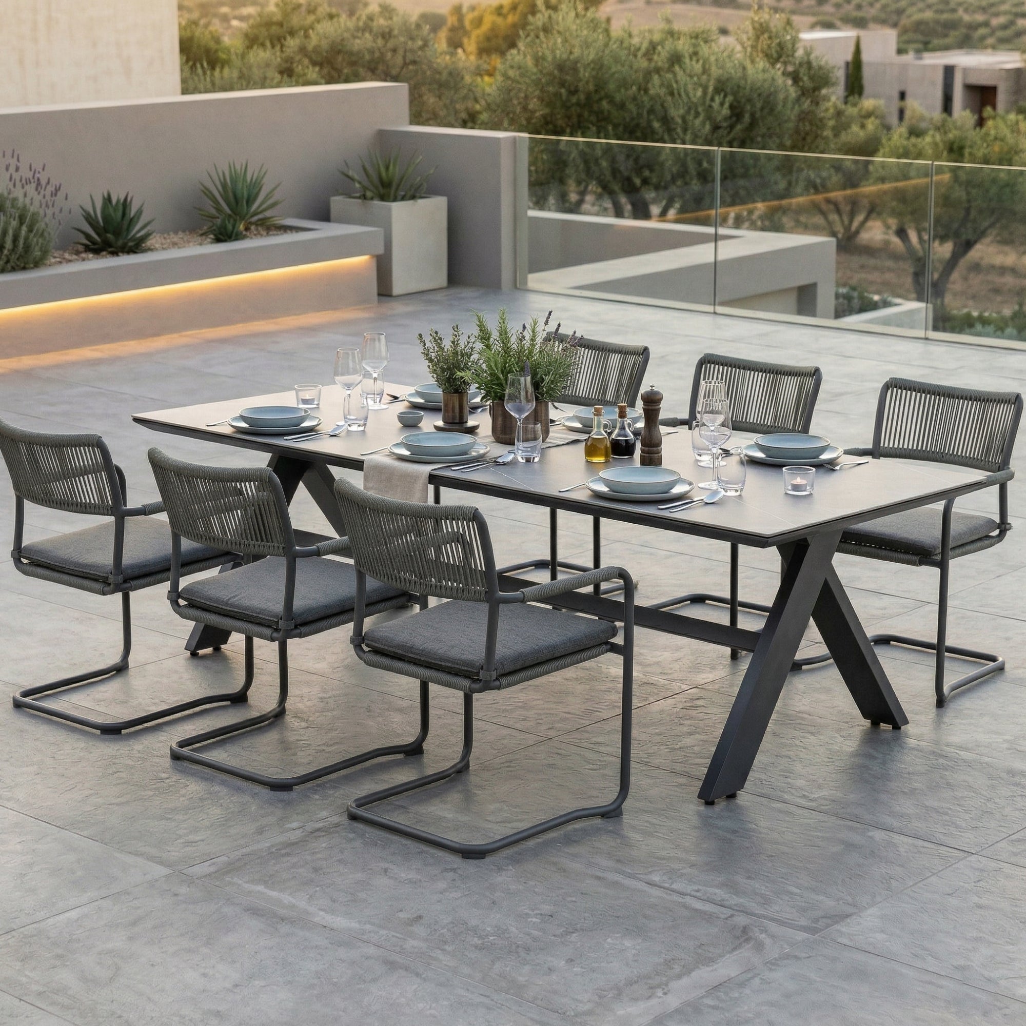 DESIGN! Essgruppe / Dining Set MADRI NERO Schwinger &amp; AVANTAGE Tisch in 240 cm