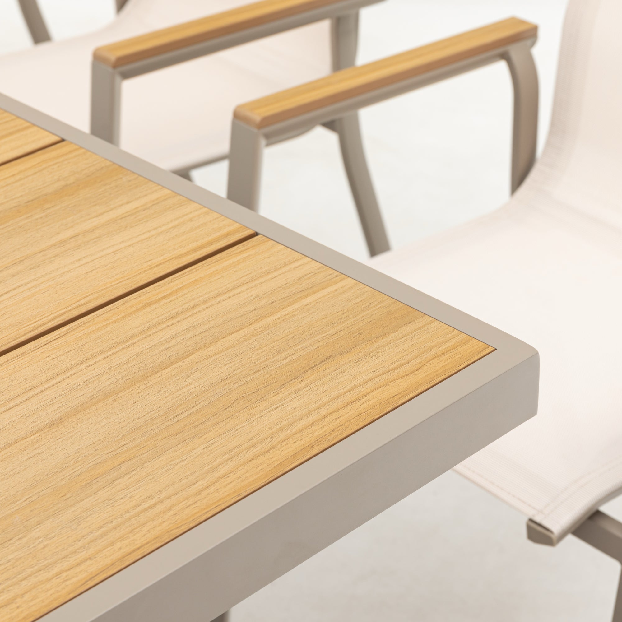 ☀️Summer Deal !☀️  7-tlg. Dining Gruppe Meran XL Natur / Aluminium kombiniert mit Nonwood - Teak Look Elementen